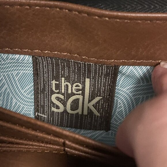 THE SAK Black Leather Zip Around Wallet Clutch‎ Crossbody - Picture 9 of 16